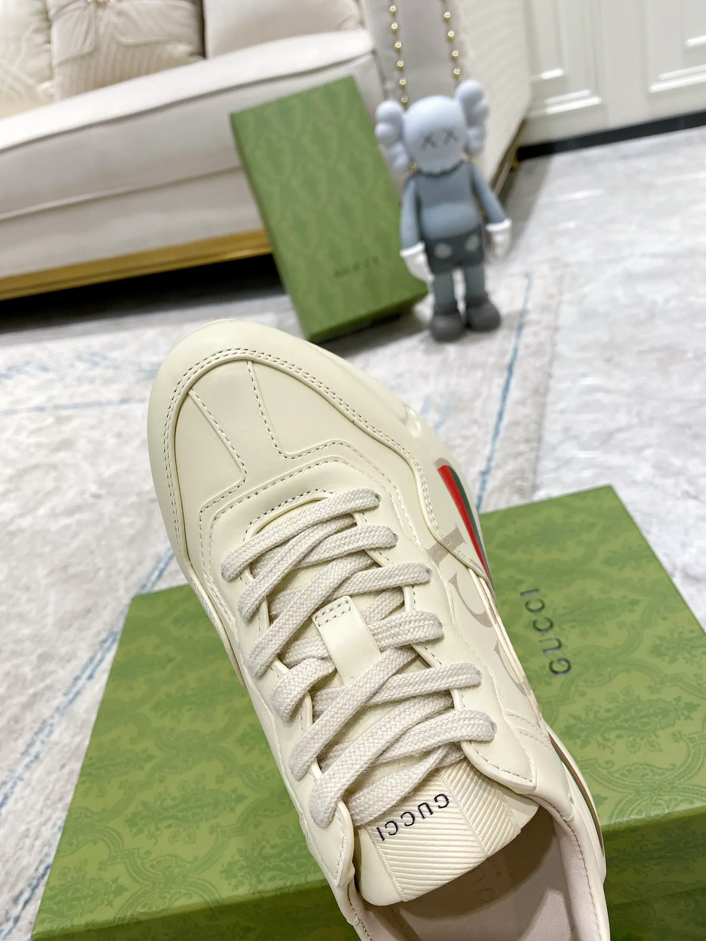 👟👟Ex-factory price 480👟👟 🔘GUCCI Gucci dad shoes 🇮🇹Top version🇮🇹🔜Purchase level The original disassembly took more than 3 months to develop 1:1, the version has been upgraded again, the chip, packaging, imported cowhide, and fully made with a computer car. Couple 👫 style 🔜Versatile in all seasons🔜 Fashion 🔜 Personality 🔜 Differentiation 🔵More than 20 layouts in the series, welcome to inquire for pictures Outsole: The latest original development T👟👟Ex-factory price U vacuum Upper: Imported cowhide🐮 Lining: Original A mixed sheepskin🐏 Foot: Original A grade mixed sheepskin 💯Full set of packaging Medium and low belt LOGO code number: women's code 35-40 Men's size 38-45 (38 45 customized